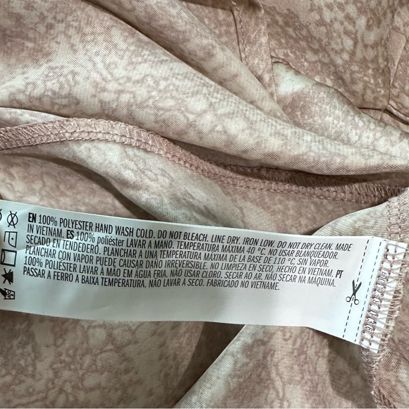 Forever 21 Silk Slip Dress Size Large - Picture 8 of 8